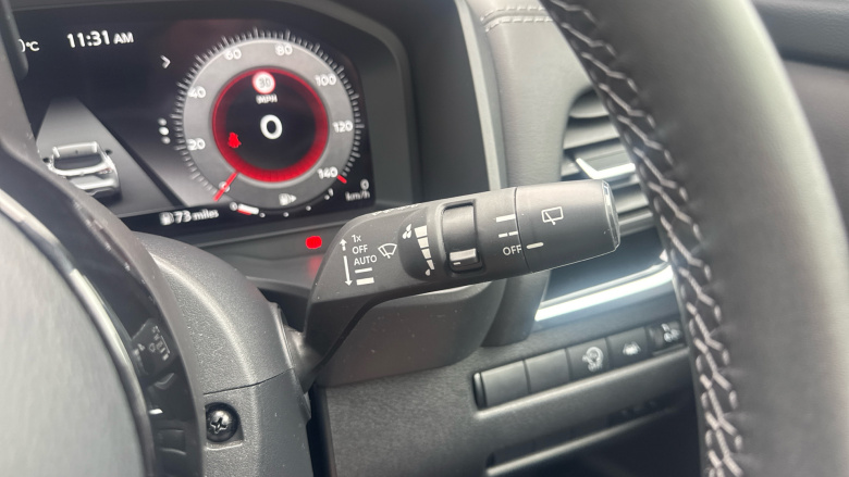 Nissan Qashqai 1.3 DiG-T MH 158 N-Connecta 5dr Xtronic Petrol Hatchback
